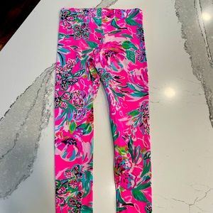 Girls Lilly Pulitzer leggings size large